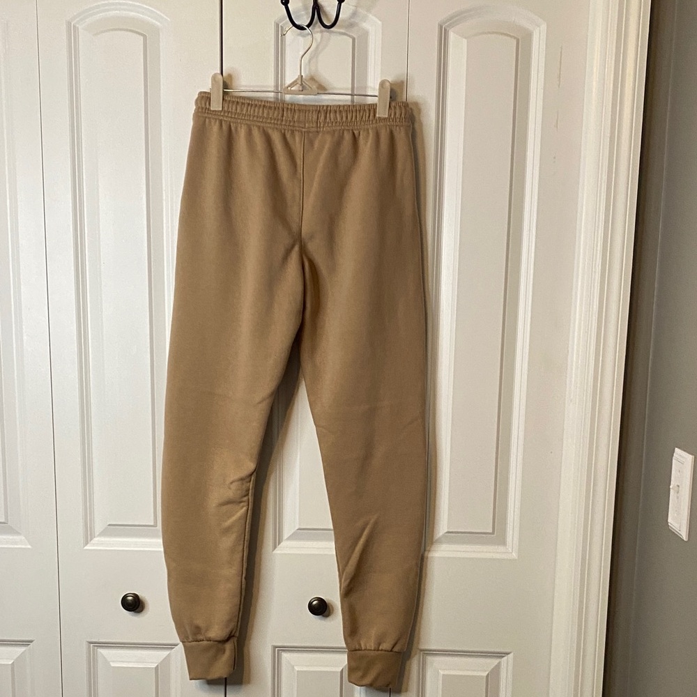 🌸 Refuge Tan Joggers with Blue Butterfly Accents - Picture 4 of 9